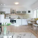 Apartment Klepo